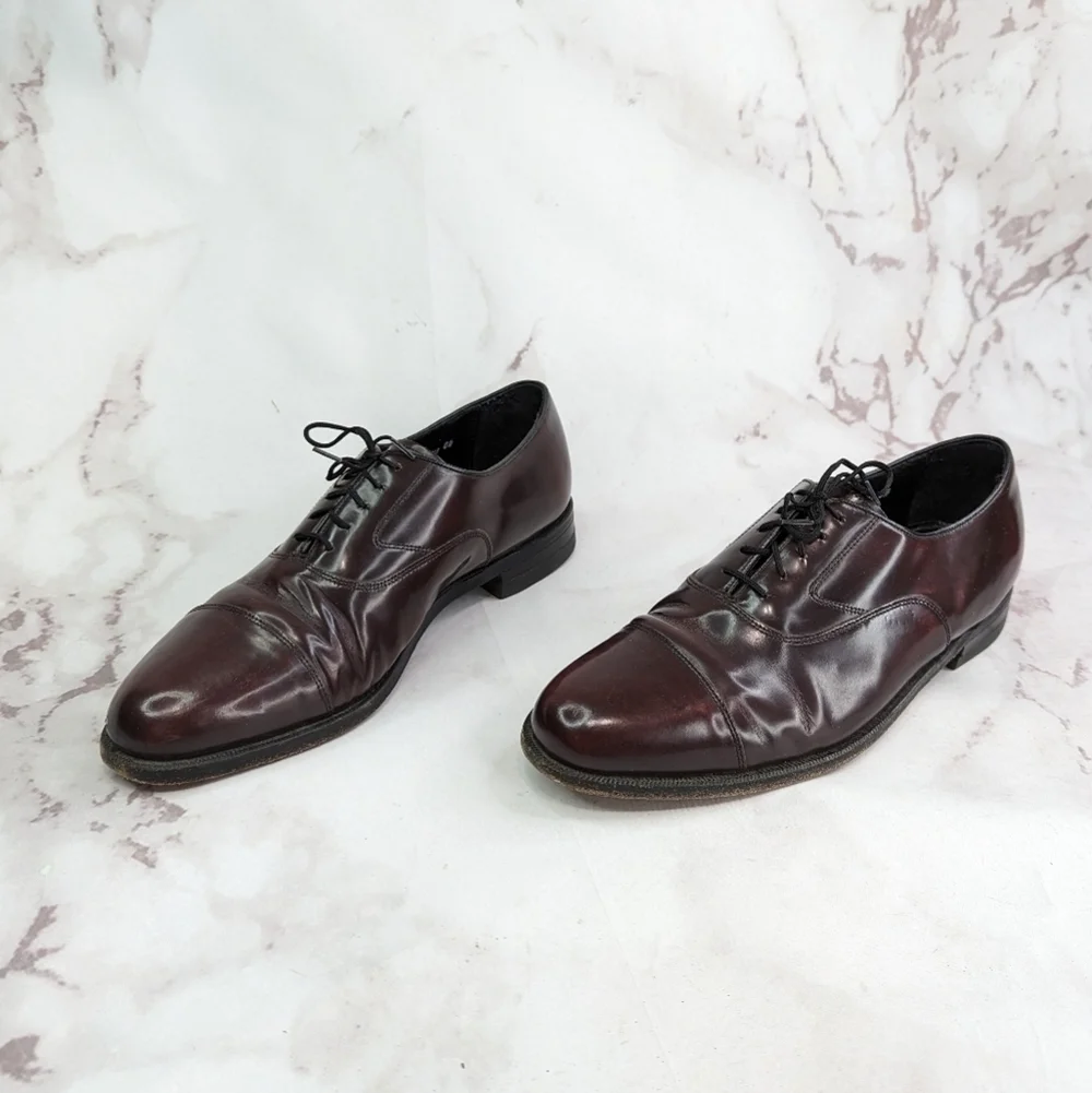 Florsheim Shoes Men 10.5 D Wing Tip Oxford Dress Lace Up Ox Red